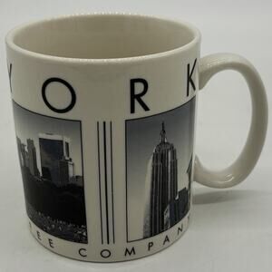 Starbucks Coffee Cup New York City Scene 18oz White Barista Destination Mug NWT